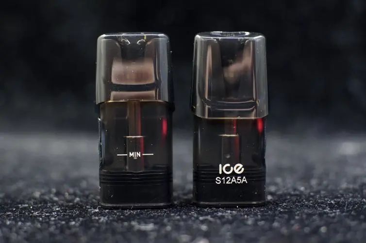 ICE VAPE可注油小烟电子烟设备评测。开局就上网芯！